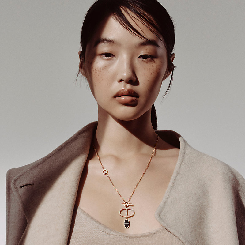 Chaine d'ancre Verso pendant, large model - Rose gold | Hermès USA